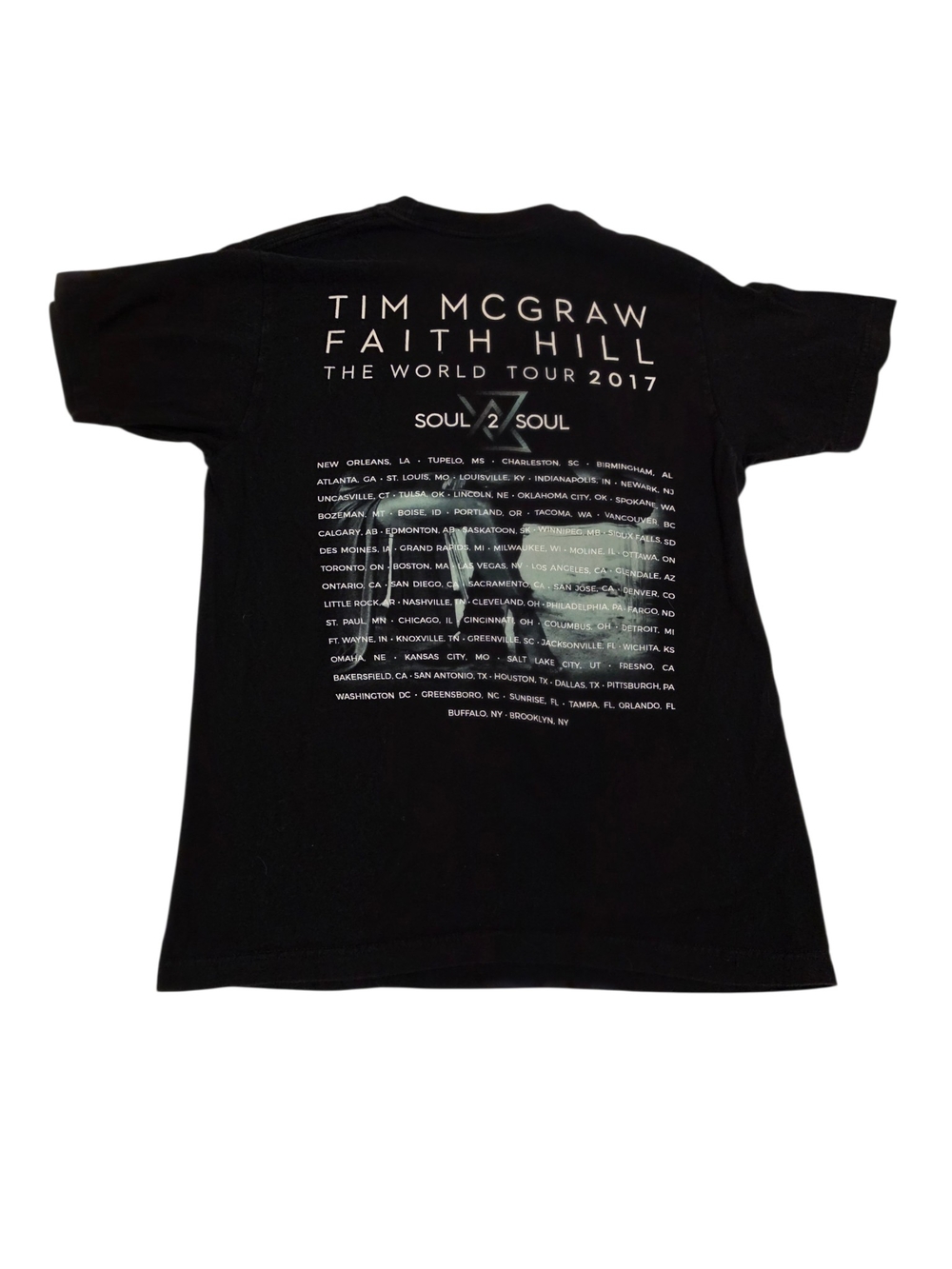 Tim McGraw Faith Hill Soul 2 Soul Tour 2017 Concert T-Shirt - Picture 4 of 4